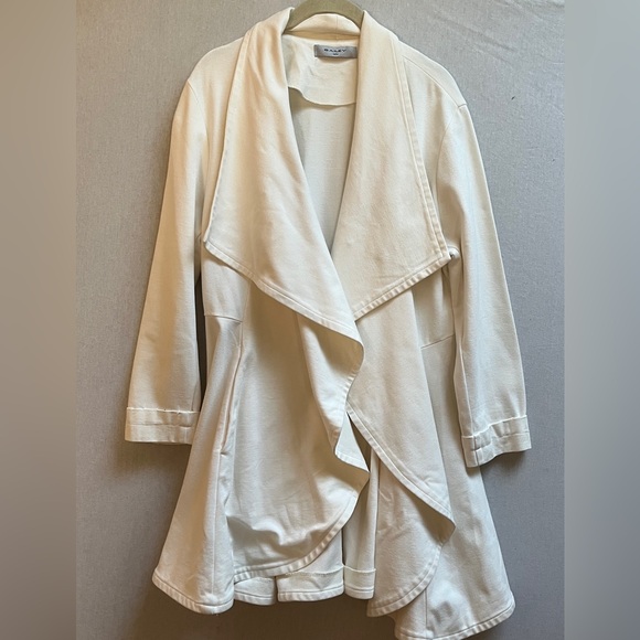 Bailey Jackets & Blazers - Bailey Ivory Open Front Waterfall Drape Cardigan Jacket Size M